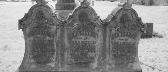 Mausoleum Pine Creek Cemetery