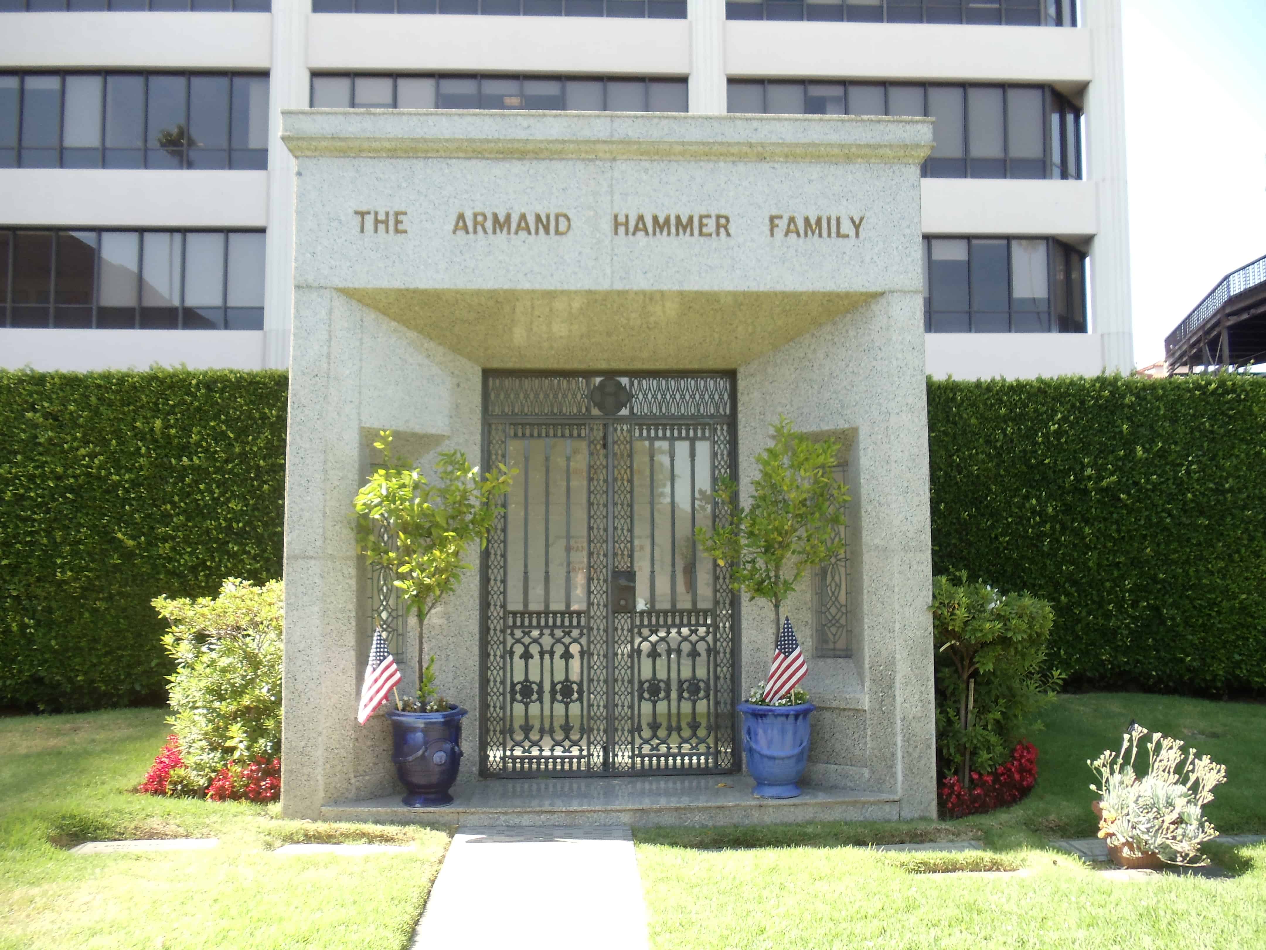 Armand Hammer Family Mausoleum Overview