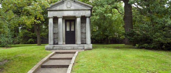 walk-in mausoleum builders